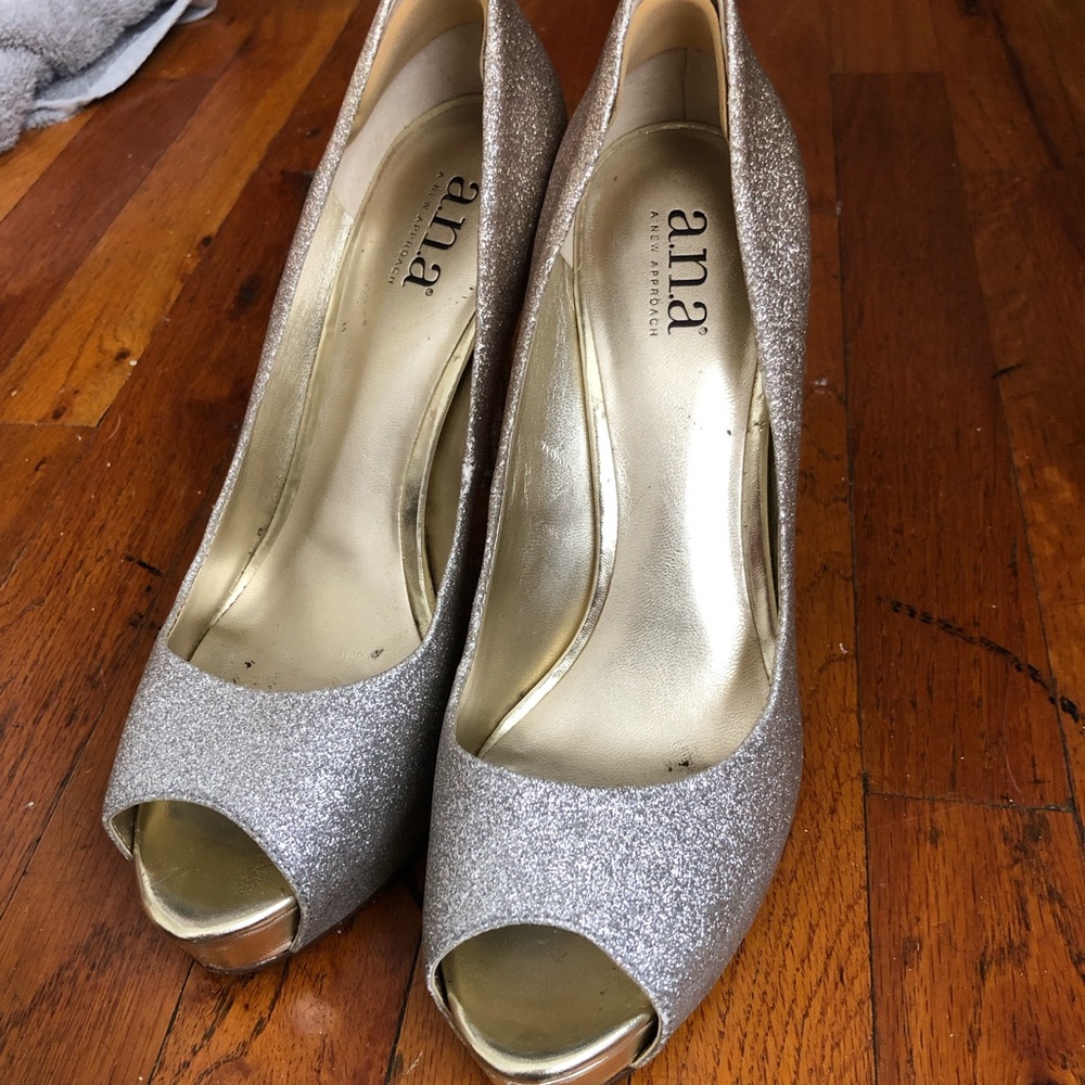 Ana sparkling ombré heels